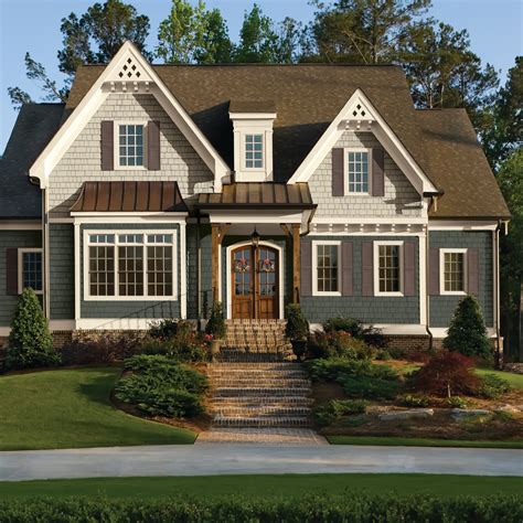 what color looks best on houses with brown metal roofs|gray houses with brown roofs.